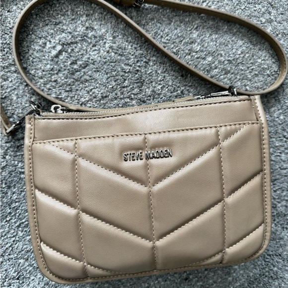 Steve madden bmoana-quilted-crossbody-bag In sandstorm Adjustable - Picture 2 of 11
